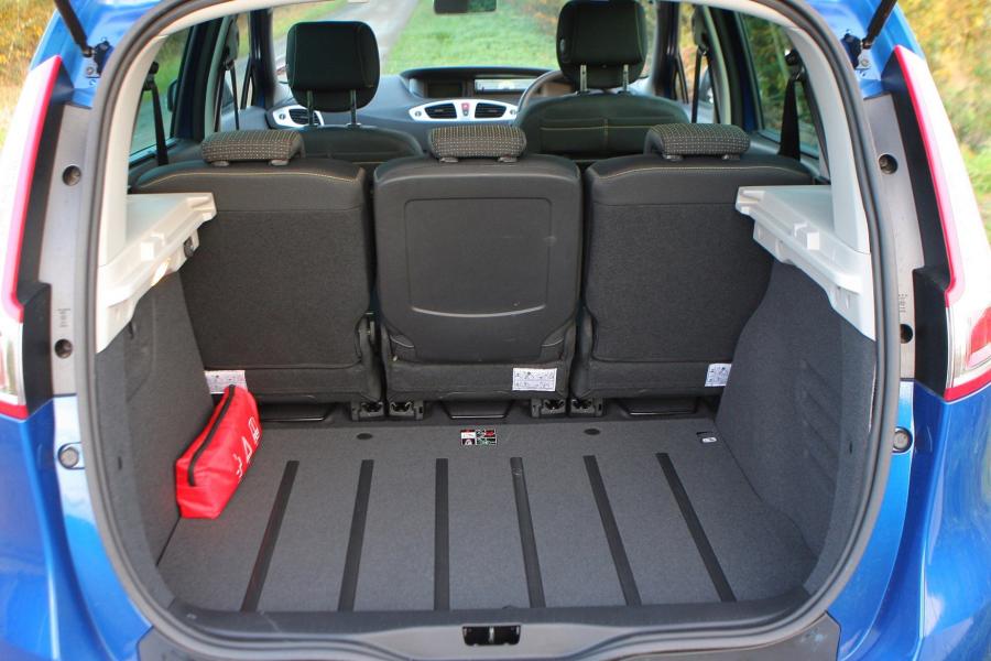 Багажник Renault Scenic 2009 года  (UK) (фото 35 из 37)